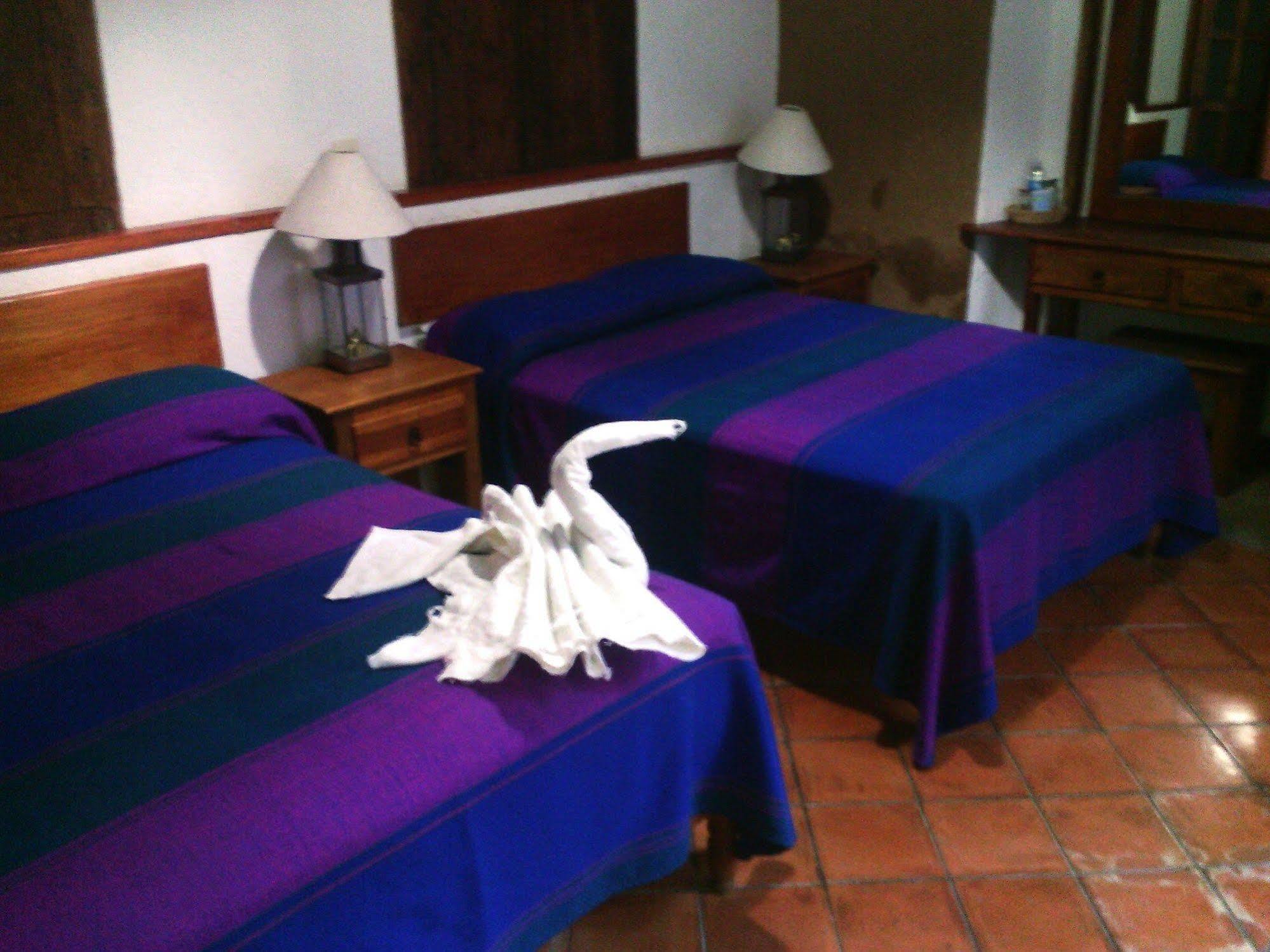 Del Callejon Hotel 3*